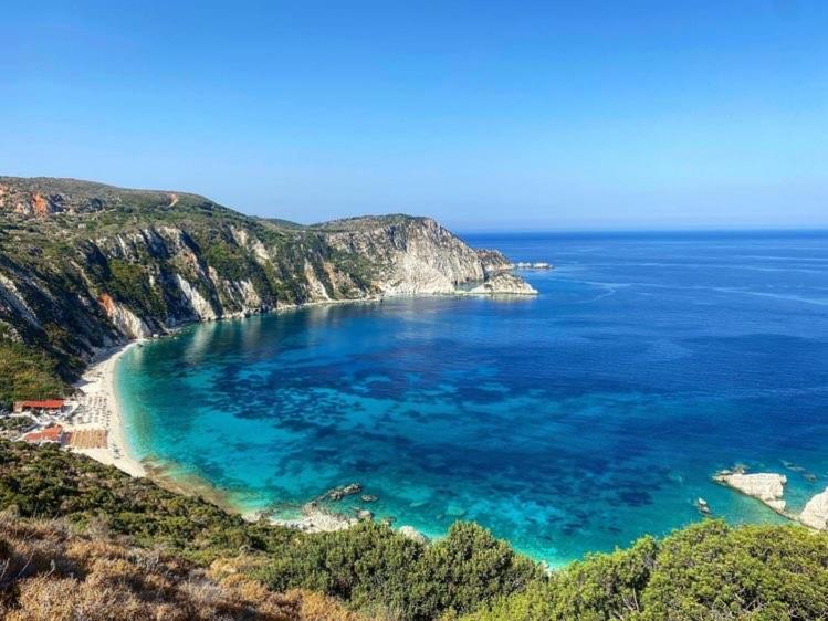 Villeta Nikol Lixouri Bagian luar foto
